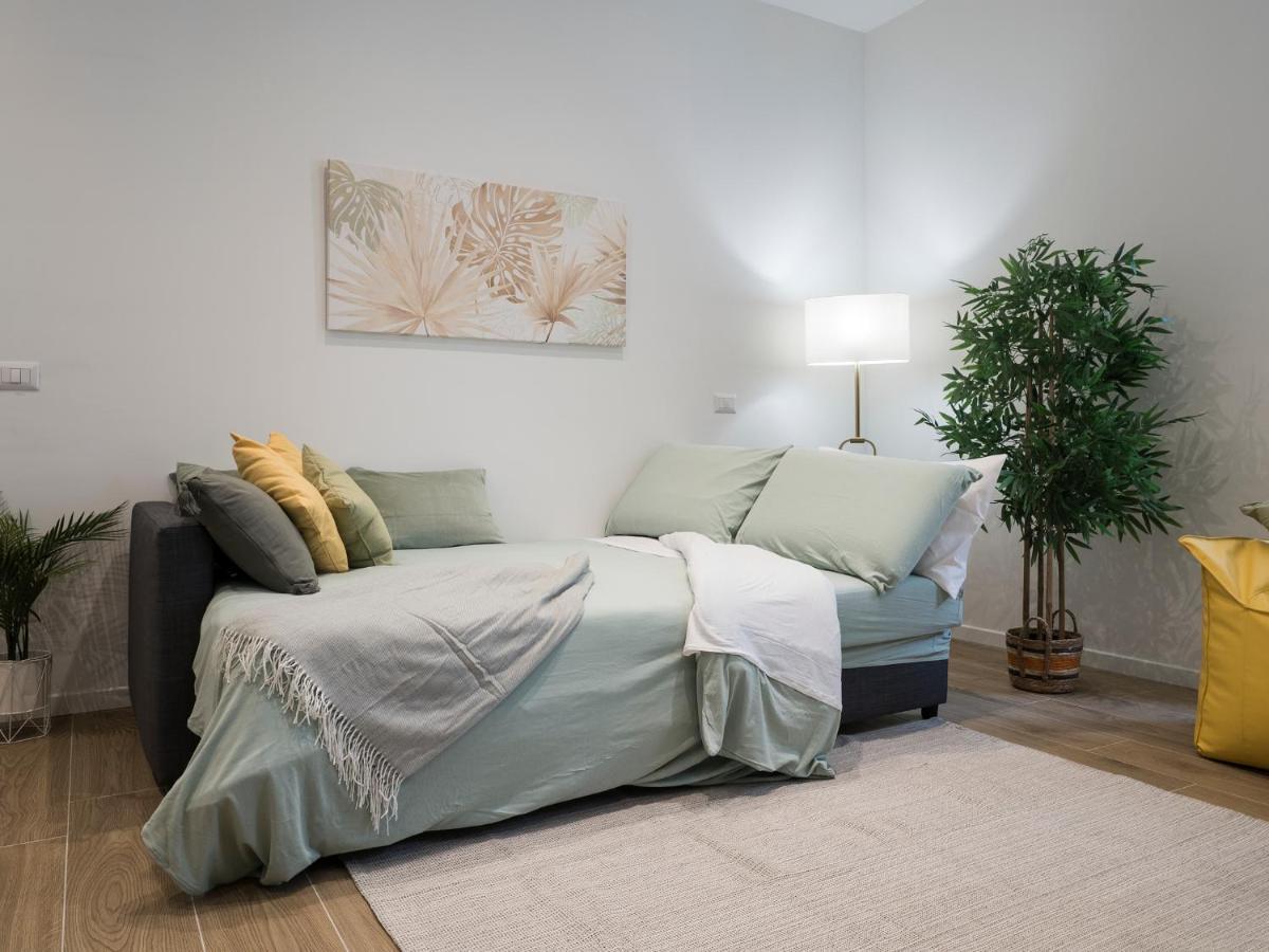 Casa Design Con A/C E Wifi_7 Minuti Ciampino Aeroporto Daire Dış mekan fotoğraf